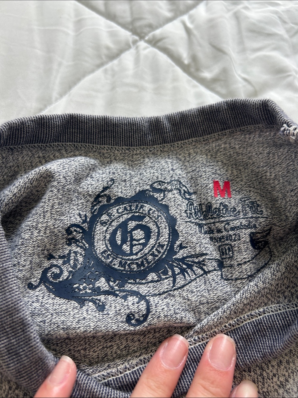 Gray pullover - Picture 2 of 3